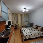 Park Apartment *